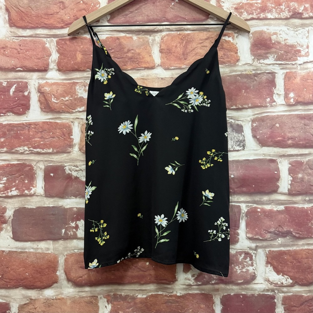 Socialite Top Womens S Black Garden Floral Scalloped Neck Camisole Tank Shirt